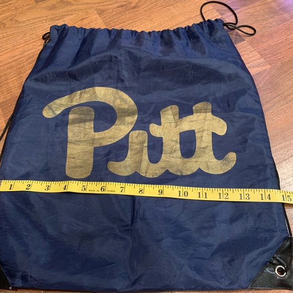 University of Pittsburgh drawstring bag - Picture 3 of 4